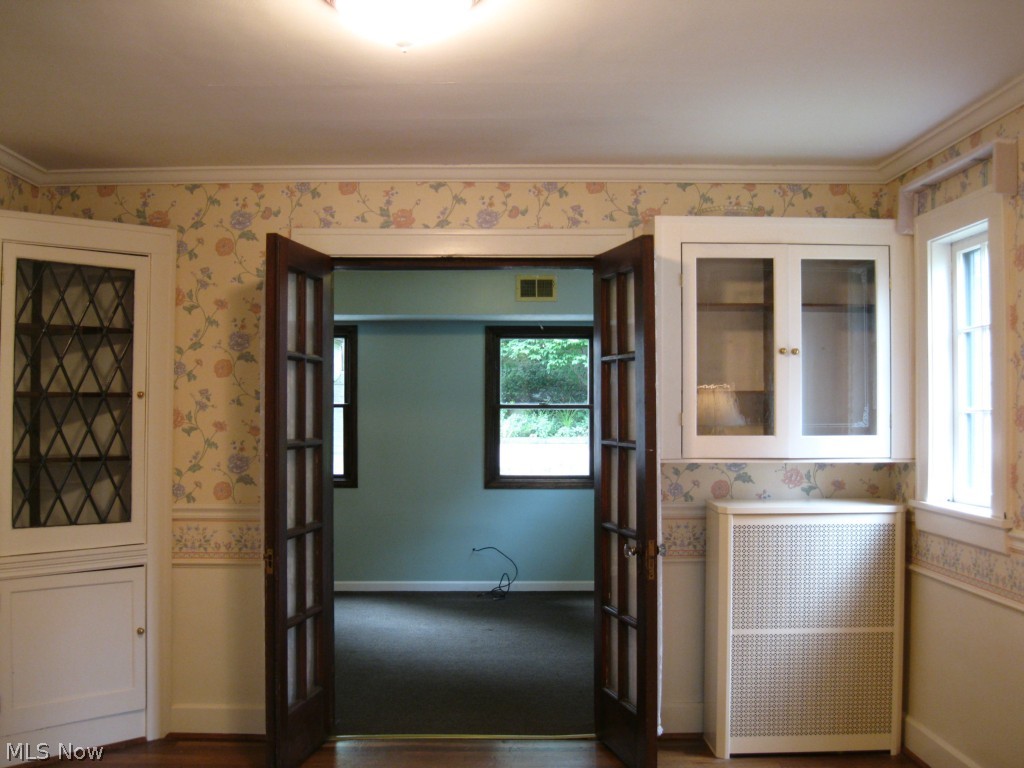 2516 Ashurst Road University Heights, OH 44118 - Photo 9 of 15