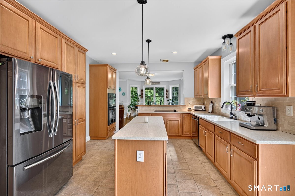 15 R Lee Road Waterford, CT 06385 - Photo 18 of 40 Gallery Image 18