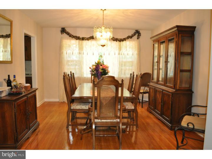 204 Knoll Road Wallingford, PA 19086 - Photo 16 of 25 Dining Room