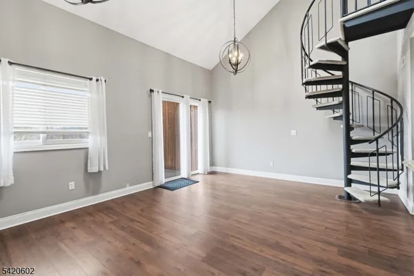 $2,300 | 1 Onuma Court, Unit 4, Vernon, NJ 07462