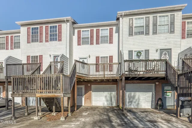 $179,900 | 121 Bilco Street, Bristol, TN 37620