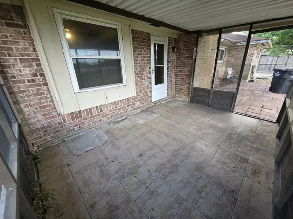 $219,900 | 2714 Westfield Street, Alvin, TX 77511