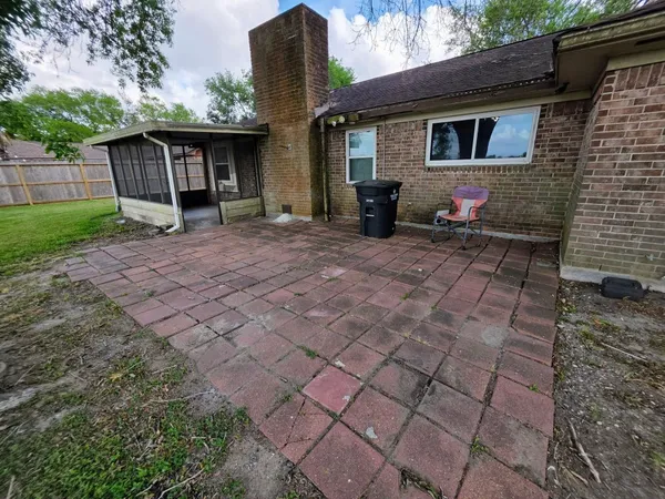 $219,900 | 2714 Westfield Street, Alvin, TX 77511