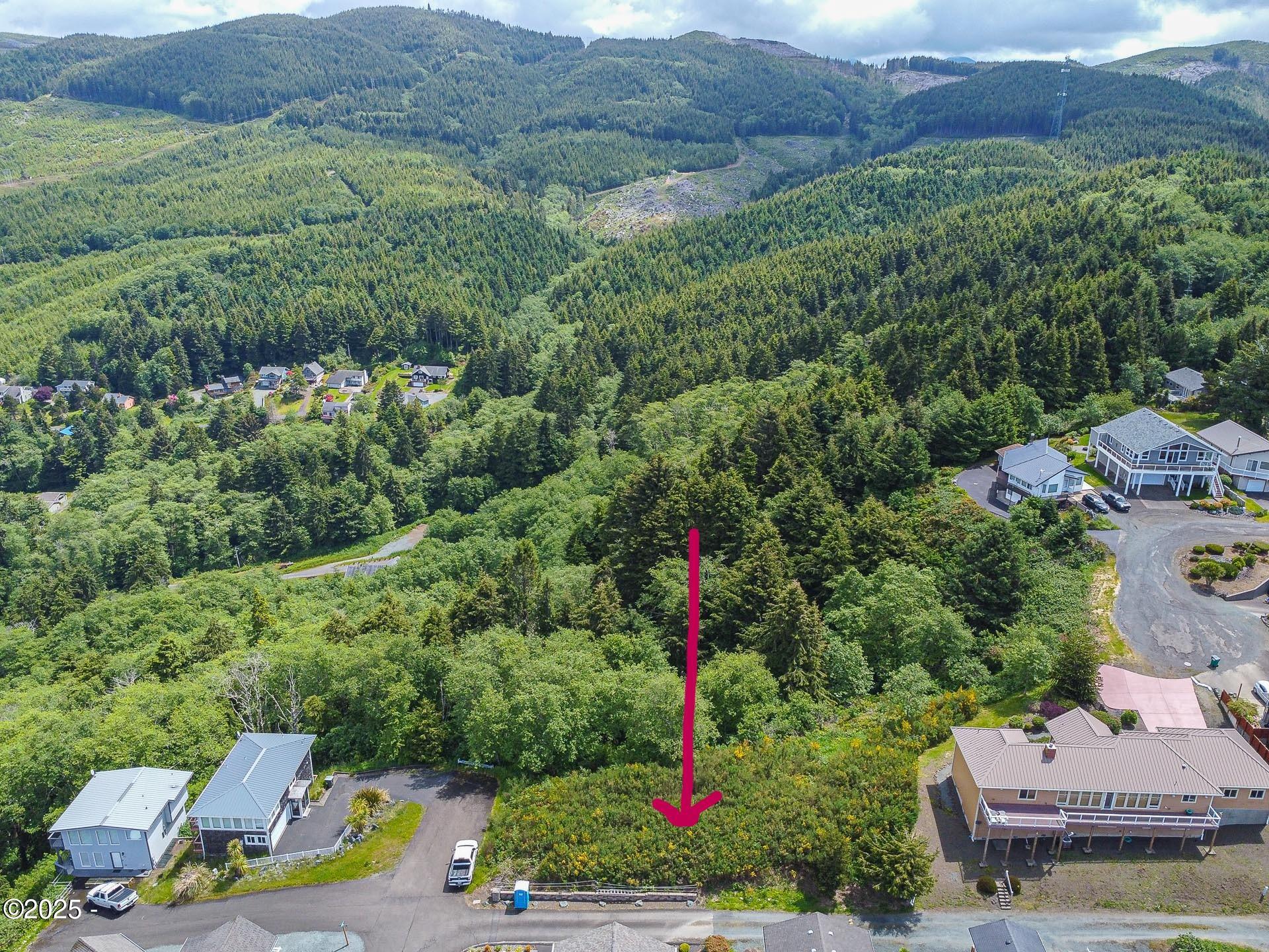 5200 South Longview Loop Rockaway Beach, OR 97136 - Photo 2 of 16 Picture 2
