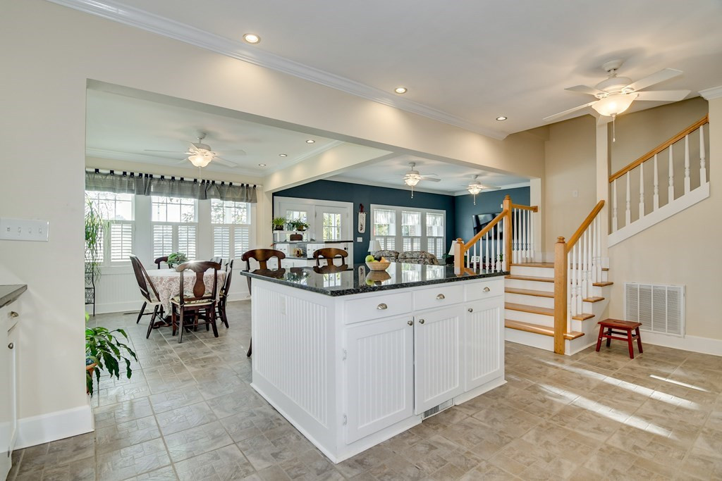 2020 Wire Road Thomson, GA 30824 - Photo 6 of 42