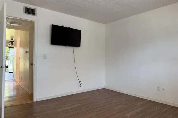 $895 | 1500 Virginia Avenue, Unit 209, Daytona Beach, FL 32114