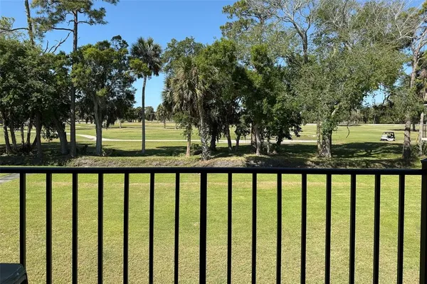 $895 | 1500 Virginia Avenue, Unit 209, Daytona Beach, FL 32114