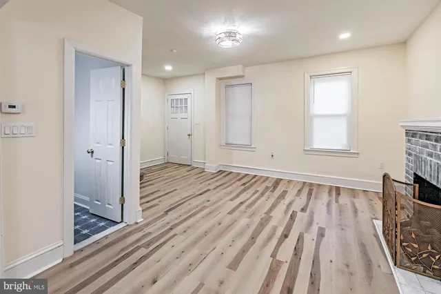 $1,800 | 205 East 25th Street, Wilmington, DE 19802