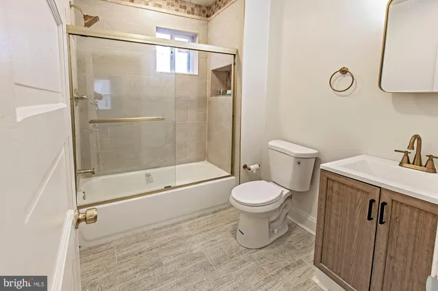 $1,800 | 205 East 25th Street, Wilmington, DE 19802