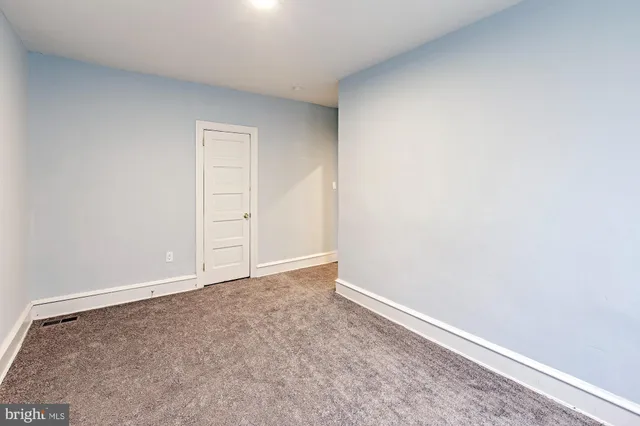 $1,800 | 205 East 25th Street, Wilmington, DE 19802