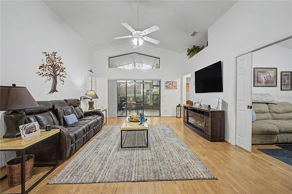 11408 Deercroft Court Spring Hill, FL 34609 - Photo 16 of 57