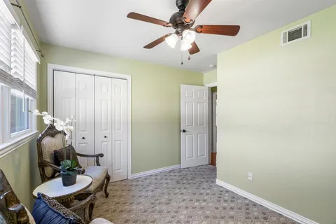 $325,000 | 1702 Hendrix Drive, Irving, TX 75061