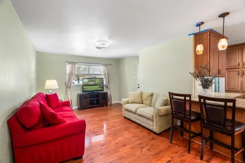 $325,000 | 1702 Hendrix Drive, Irving, TX 75061