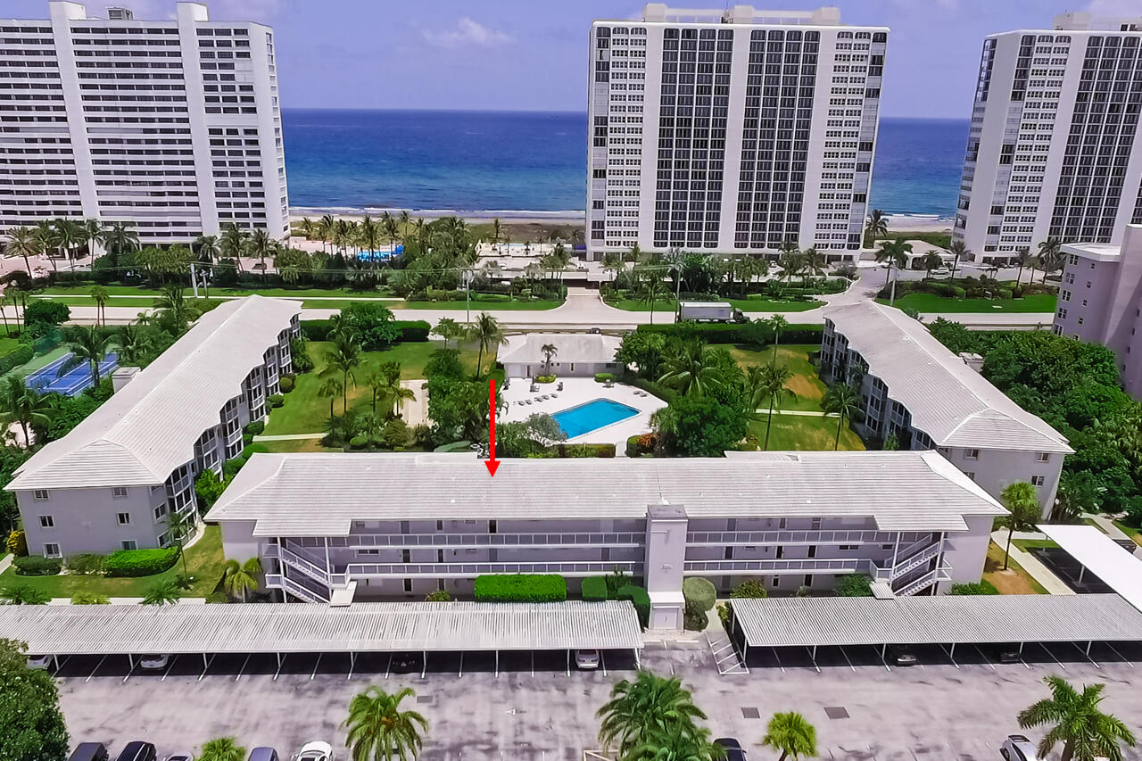 2730 Banyan Road, Unit 33B Boca Raton, FL 33432 - Photo 4 of 35 4-Aerial