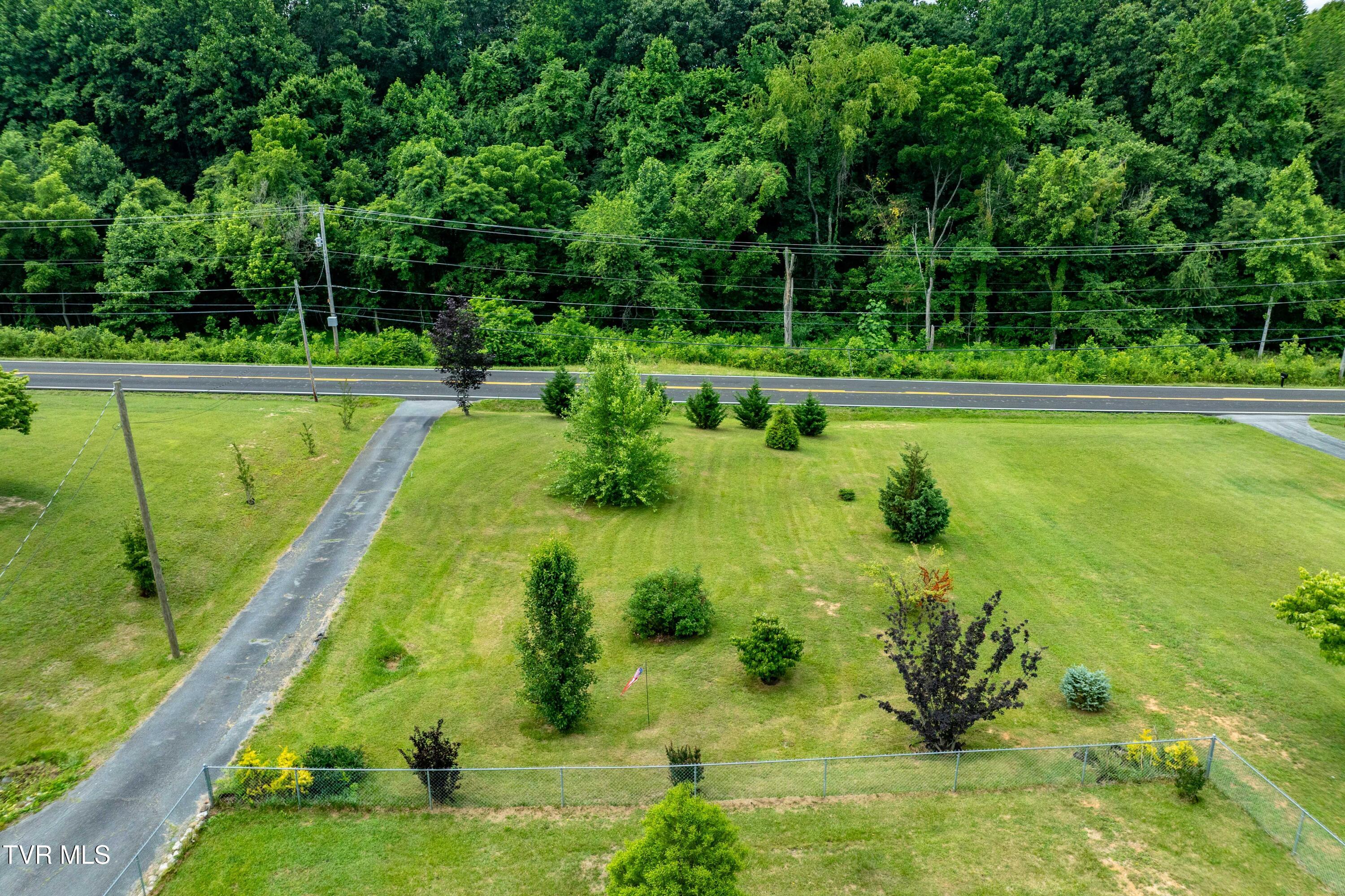 3433 Highway 81 Fall Branch, TN 37656 - Photo 51 of 61 3433 Highway 81 (31 of 81)