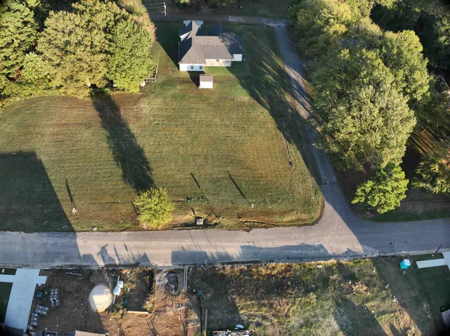 a view of painting on the wall of a house