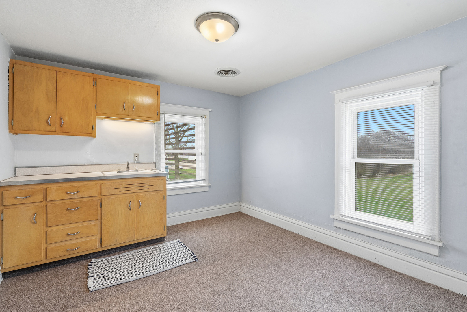 310 Godfrey Avenue Lockport, IL 60441 - Photo 21 of 65 an empty room with windows