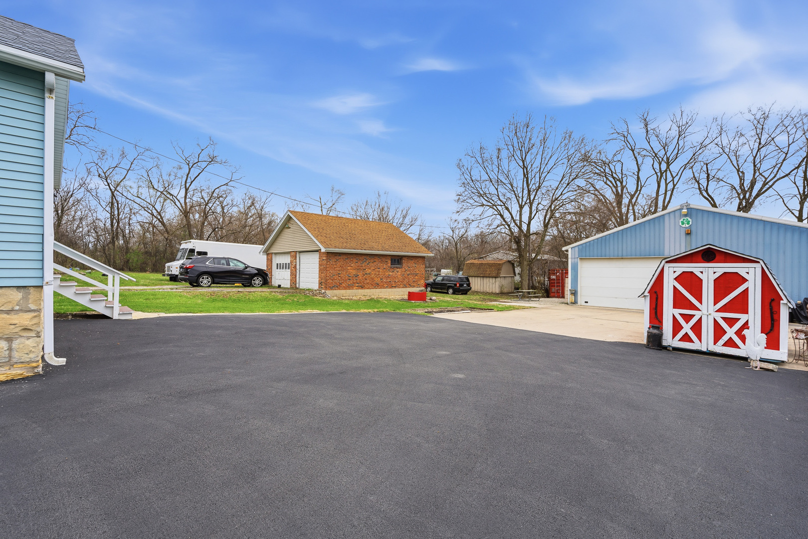310 Godfrey Avenue Lockport, IL 60441 - Photo 51 of 65 a view of outdoor space with city view