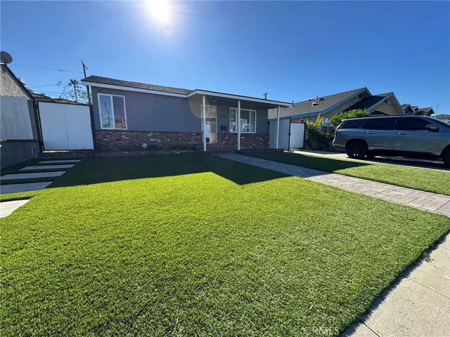 $1,200,000 | 2516 185th Street, Redondo Beach, CA 90278