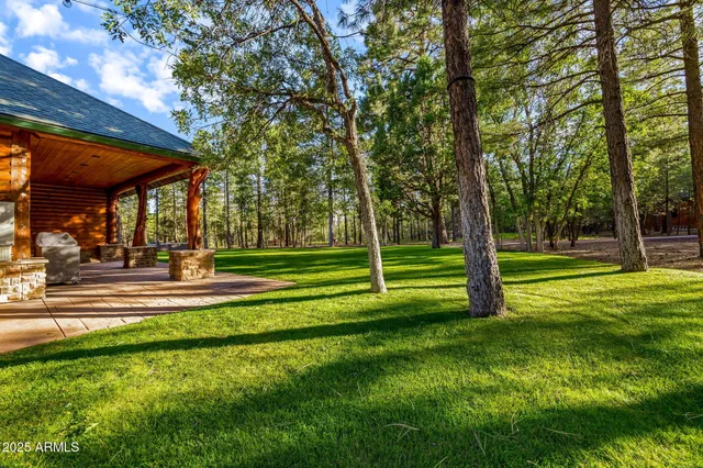 $1,700,000 | 2332 Hall Drive, Lakeside, AZ 85929