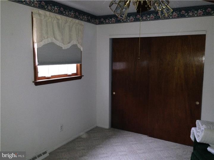 203 Ash Road Marlton, NJ 08053 - Photo 14 of 25