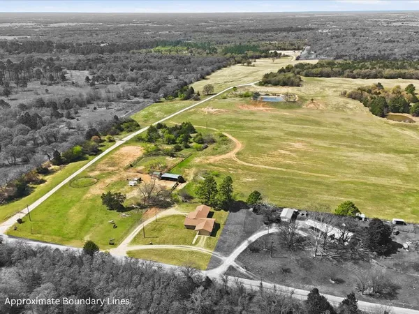 $2,750,000 | 2548 County Road 2690, Alvord, TX 76225