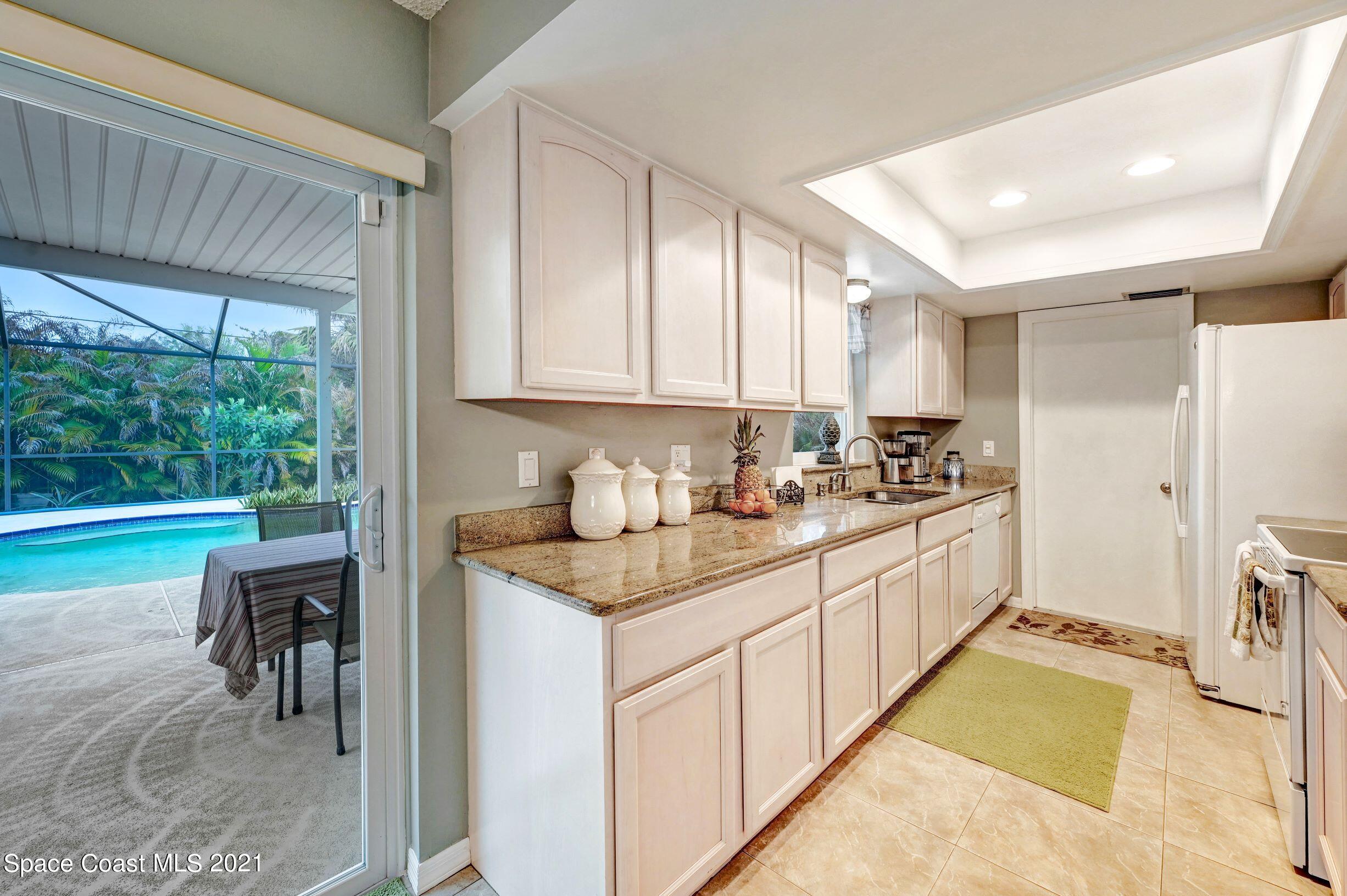 1063 Castile Road Southeast Palm Bay, FL 32909 - Photo 14 of 38 R_DSC_0638