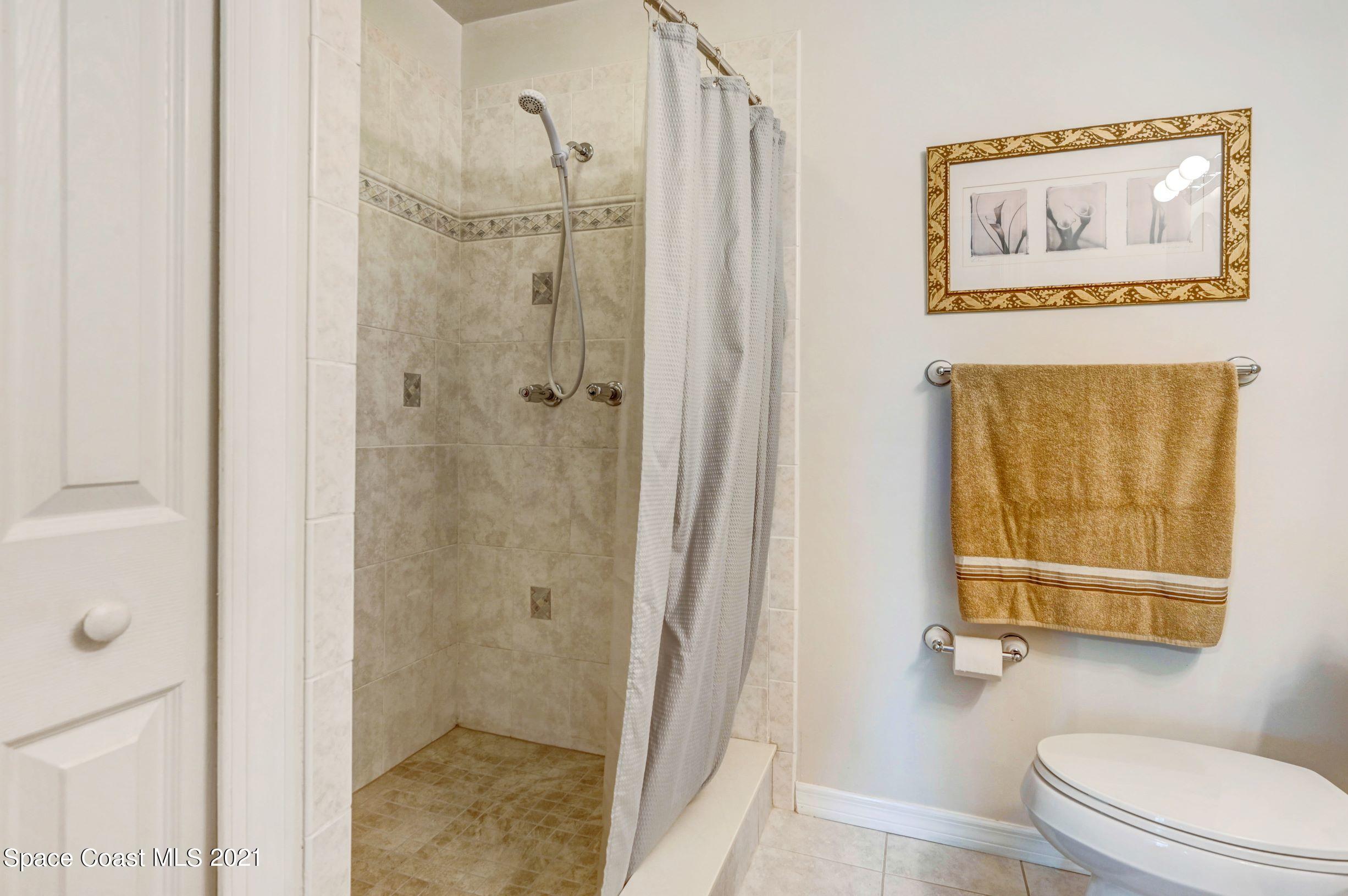 1063 Castile Road Southeast Palm Bay, FL 32909 - Photo 19 of 38 R_DSC_0656