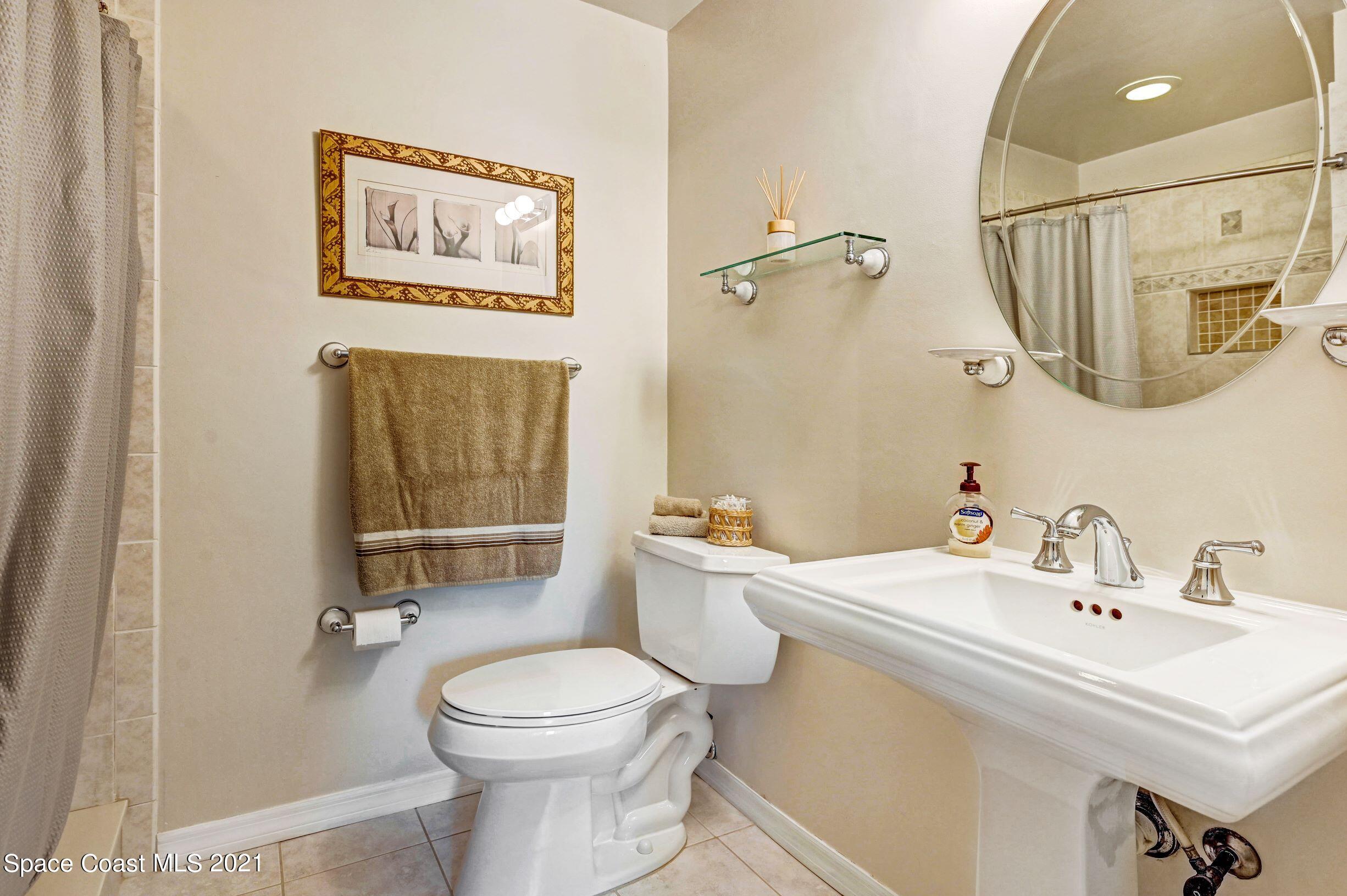 1063 Castile Road Southeast Palm Bay, FL 32909 - Photo 20 of 38 R_DSC_0653
