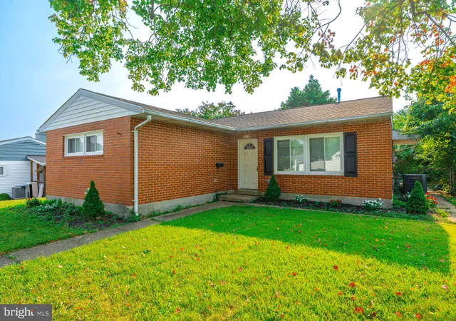 $329,999 | 8615 Midi Avenue, Parkville, MD 21234