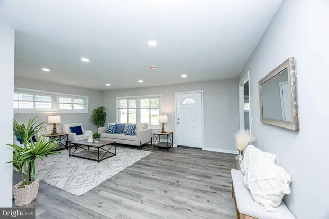 $329,999 | 8615 Midi Avenue, Parkville, MD 21234