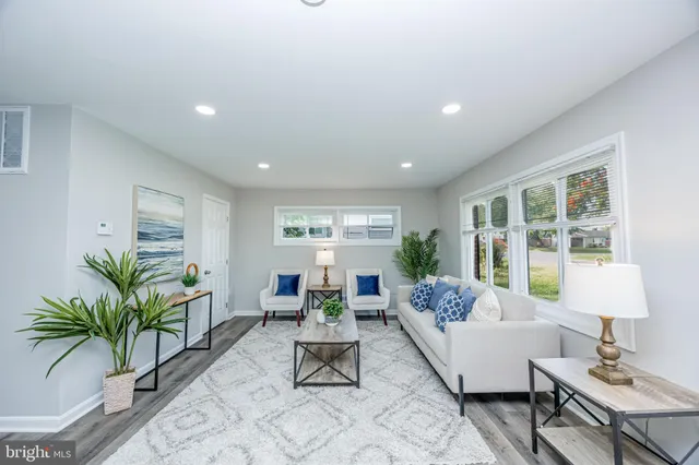 $329,999 | 8615 Midi Avenue, Parkville, MD 21234