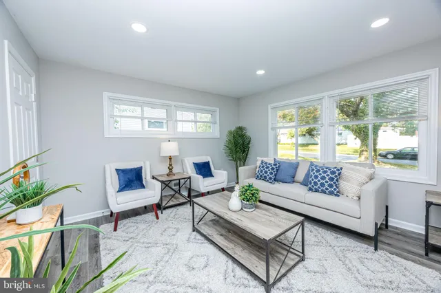 $329,999 | 8615 Midi Avenue, Parkville, MD 21234