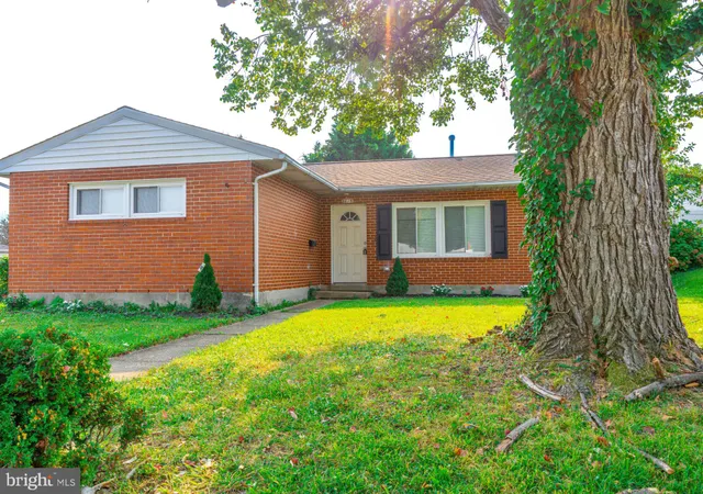 $329,999 | 8615 Midi Avenue, Parkville, MD 21234