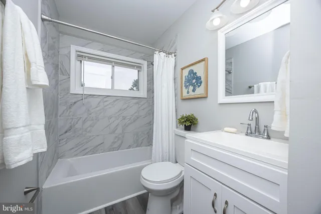 $329,999 | 8615 Midi Avenue, Parkville, MD 21234