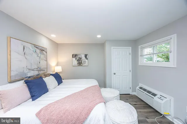 $329,999 | 8615 Midi Avenue, Parkville, MD 21234