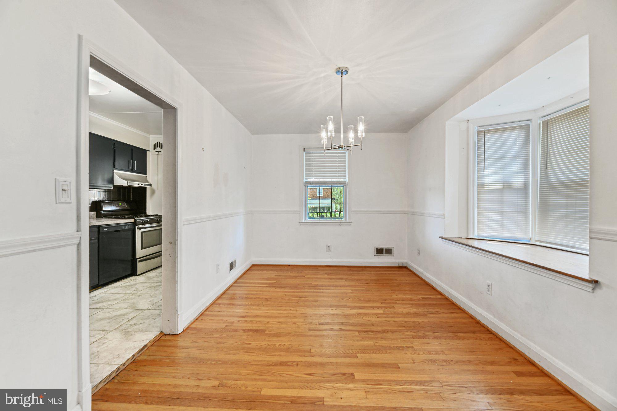 8313 Wyton Road Towson, MD 21286 - Photo 7 of 25