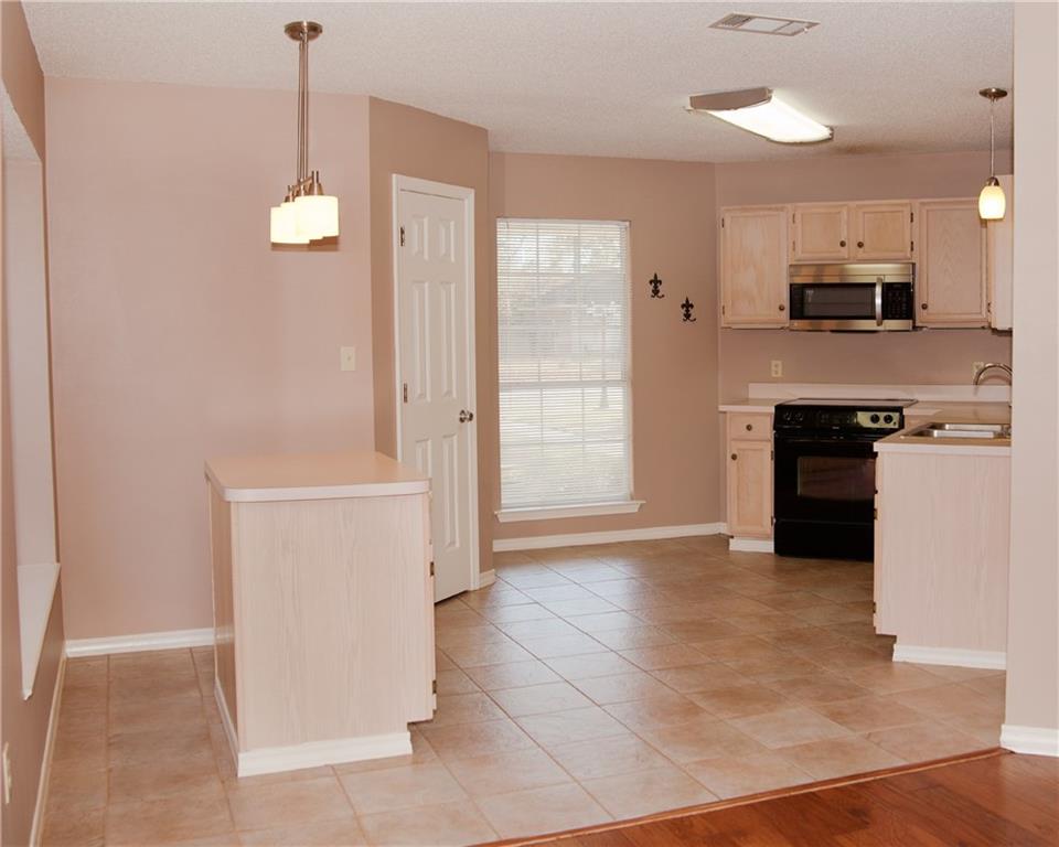 2368 Rue Pickney Mandeville, LA 70448 - Photo 7 of 20 Gallery Image 7