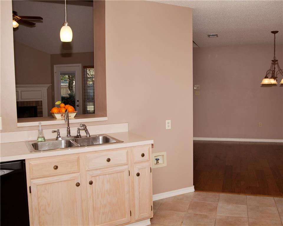 2368 Rue Pickney Mandeville, LA 70448 - Photo 9 of 20 Gallery Image 9