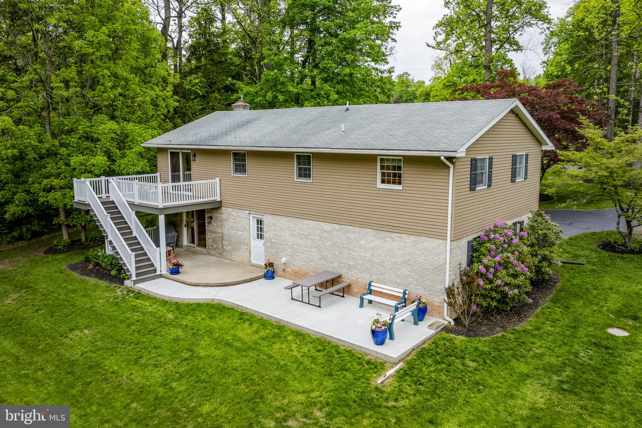 522 Yellow Hill Road Narvon, PA 17555 - Photo 9 of 61