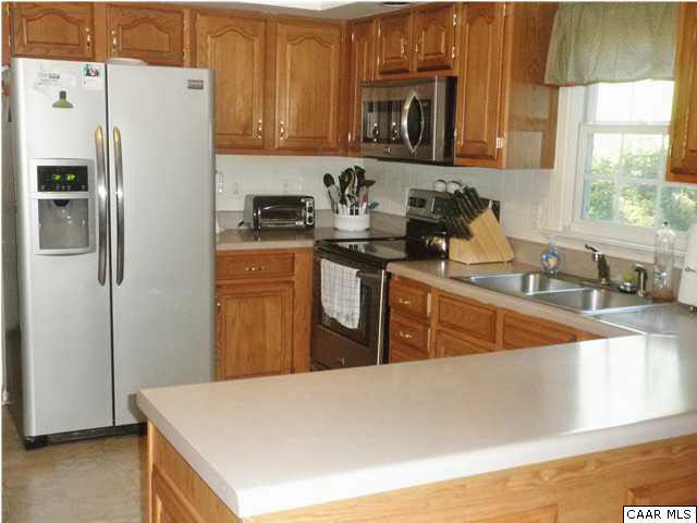 118 Daniels Road Barboursville, VA 22923 - Photo 6 of 19 Gallery Image 6