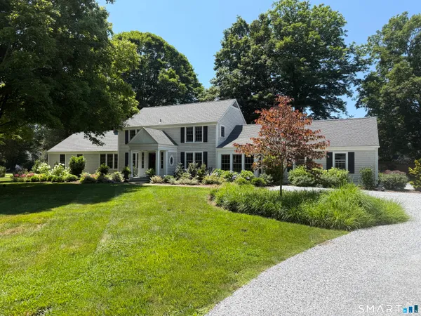 $1,195,000 | 21 B Library Lane, Old Lyme, CT 06371