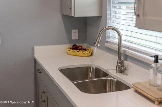 $2,250 | 411 4th Street, Merritt Island, FL 32953