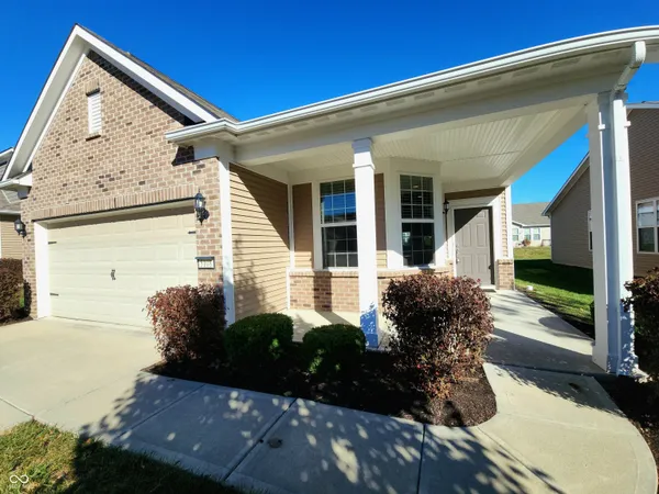 $279,900 | 5108 Silverbell Drive, Plainfield, IN 46168