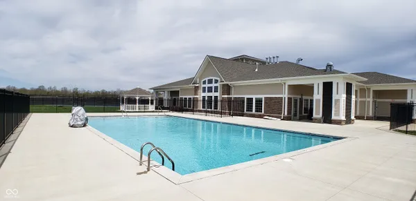 $279,900 | 5108 Silverbell Drive, Plainfield, IN 46168