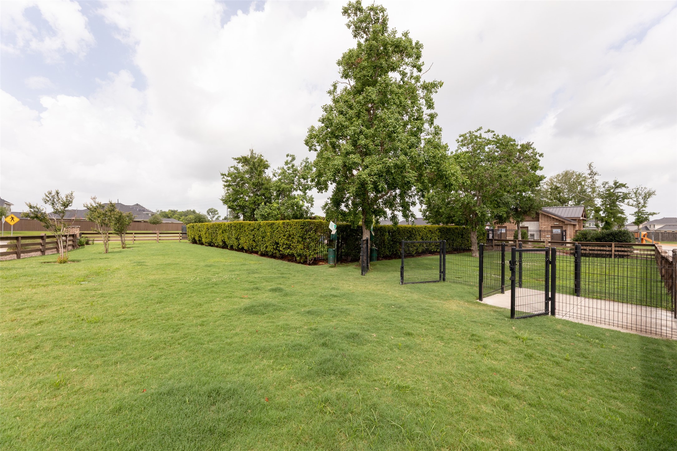 31322 Conover Drive Fulshear, TX 77441 - Photo 33 of 38 a view of outdoor space