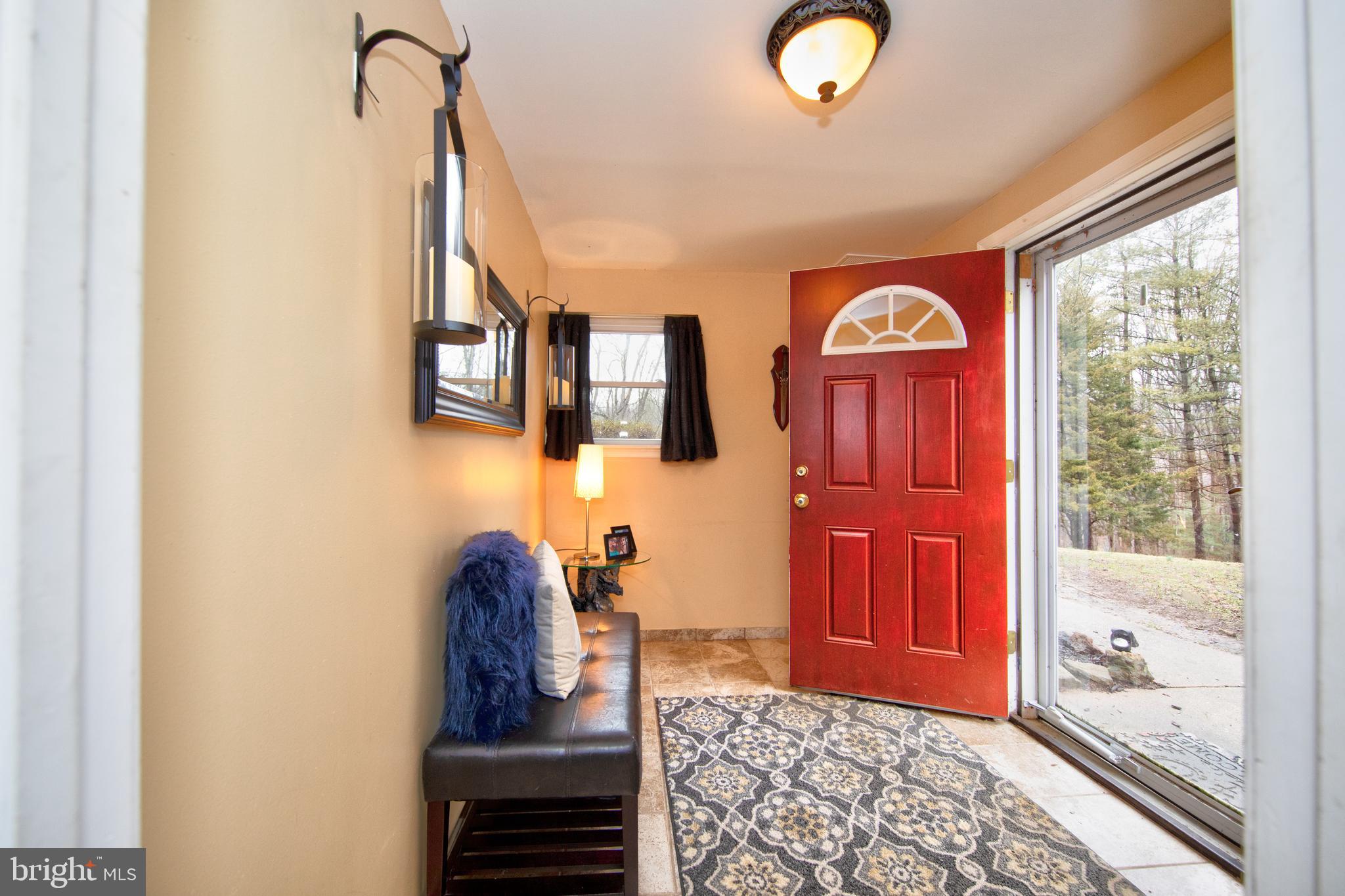 1735 Deep Run Road Whiteford, MD 21160 - Photo 27 of 35 Mud room w/ outside entrance from driveway