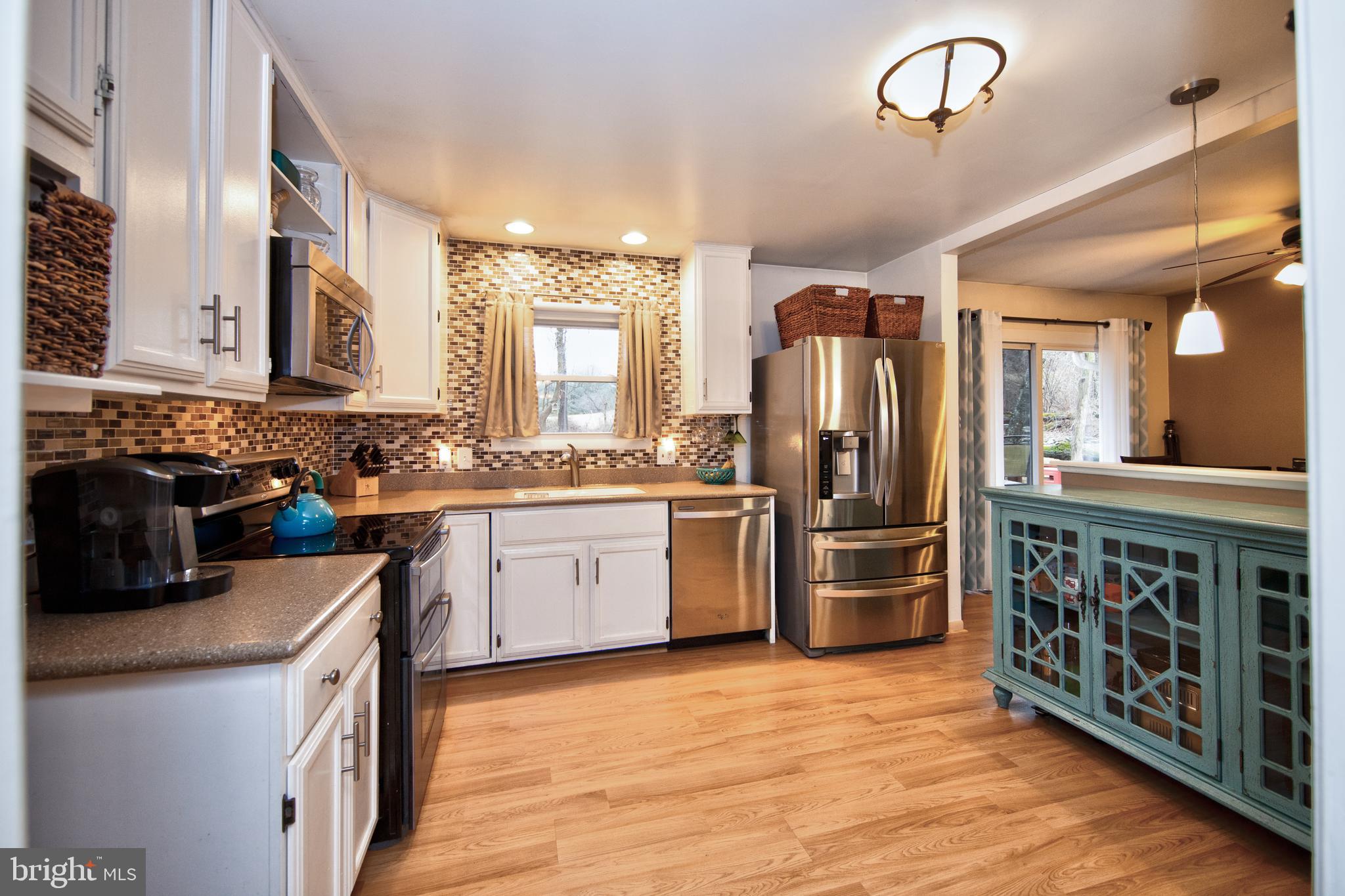 1735 Deep Run Road Whiteford, MD 21160 - Photo 9 of 35 Kitchen with SS appliances