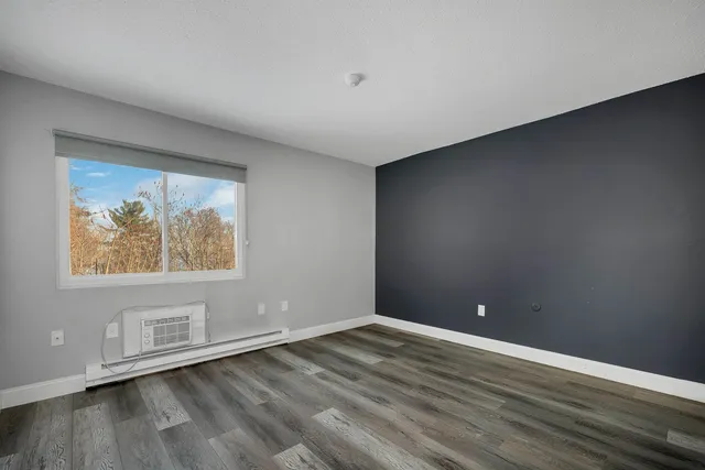 $235,000 | 107 Treetop Circle, Unit 11, Laconia, NH 03246