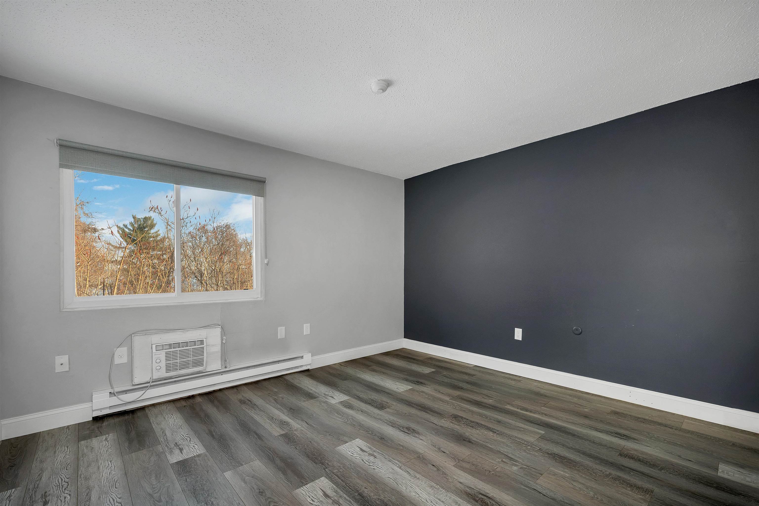 107 Treetop Circle, Unit 11 Laconia, NH 03246 - Photo 17 of 43